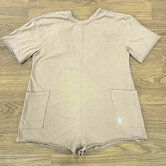 NEW Free People Hot Shot Tee Romper with logo! - Picture 7 of 8